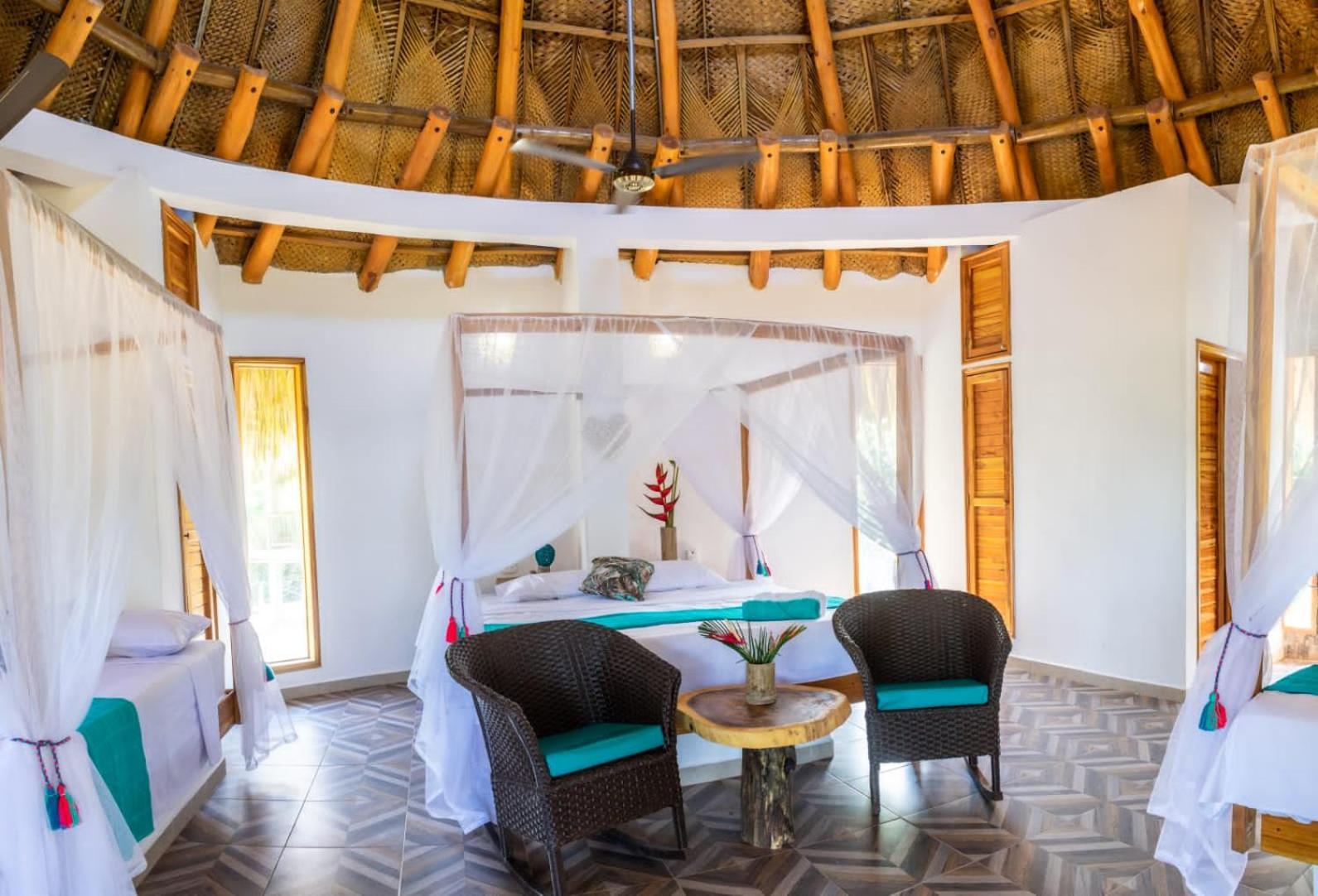 Uuttaaka Eco-Hotel Palomino Zewnętrze zdjęcie