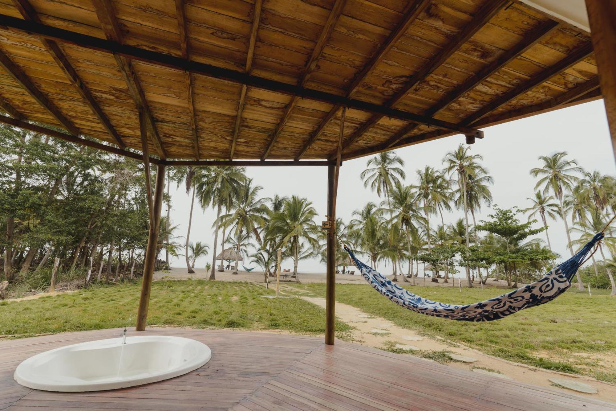 Uuttaaka Eco-Hotel Palomino Zewnętrze zdjęcie